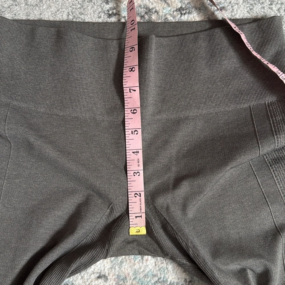 Lululemon Ebb to Street Seamless Leggings - Picture 11 of 12